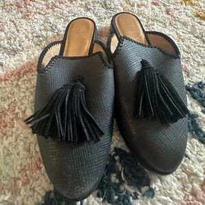 Jack Rogers Black Tassel Loafers Size 6.5-7